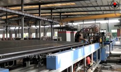 Oil drill pipe induction quenching tempering line